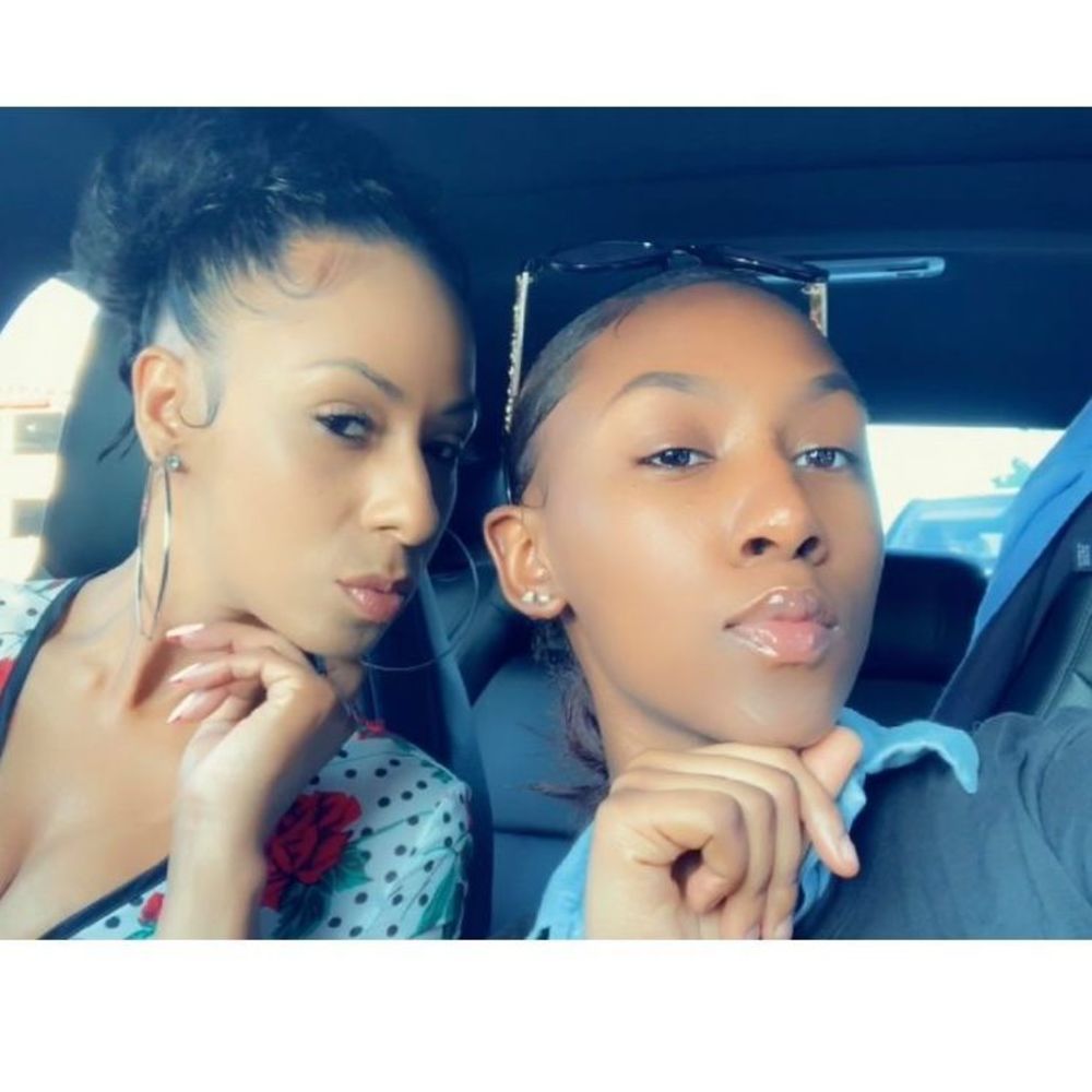 Meet your Posher, Milagros